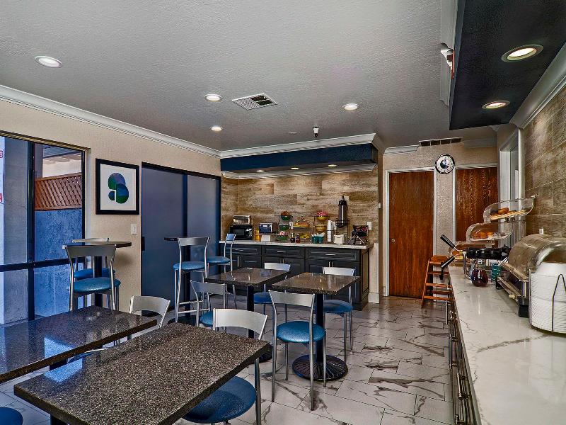 Quality Inn & Suites South San Jose / Morgan Hill image