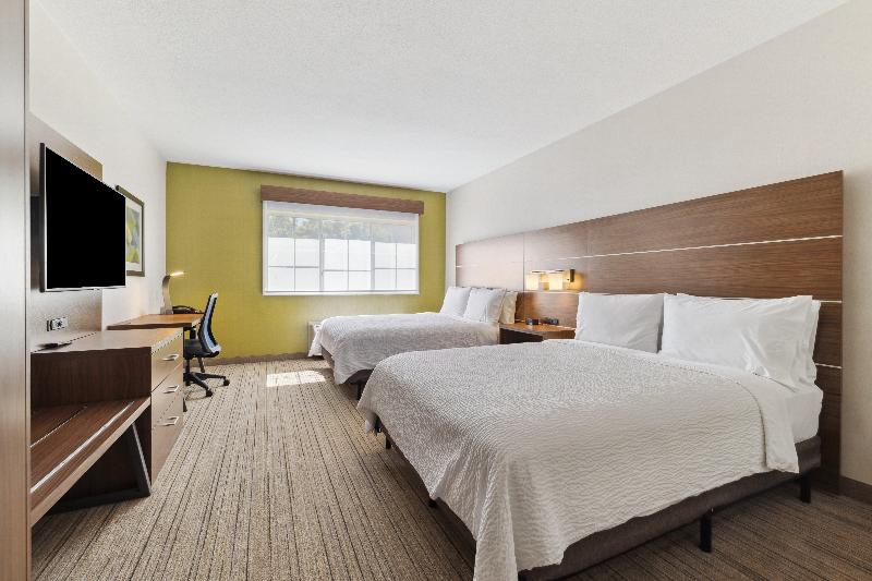 Holiday Inn Express and Suites Mountain View image