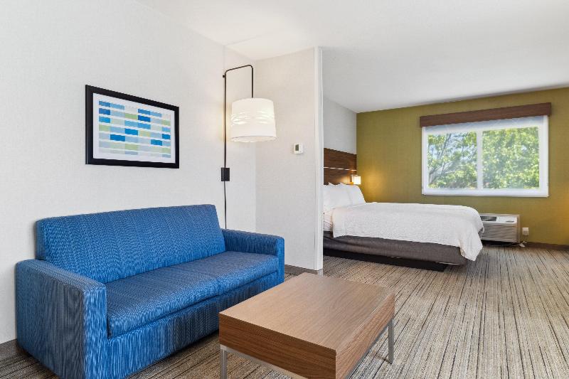 Holiday Inn Express and Suites Mountain View image
