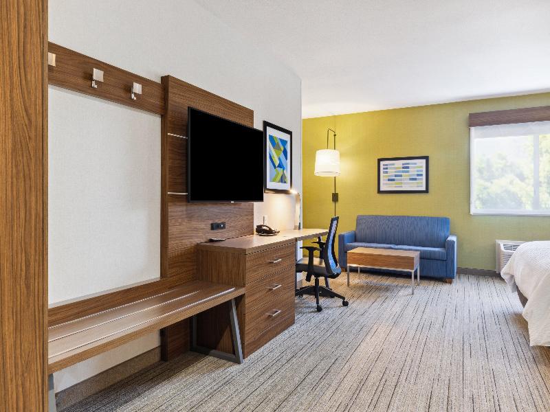 Holiday Inn Express and Suites Mountain View image