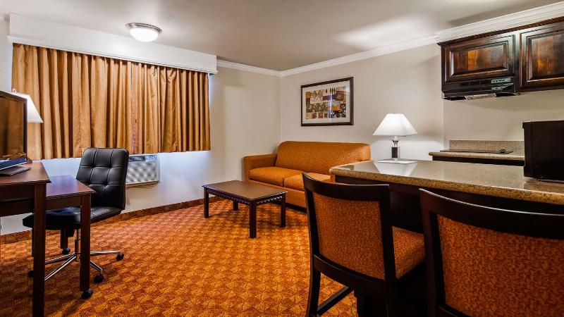 Quality Inn & Suites-Extended Stay Suites