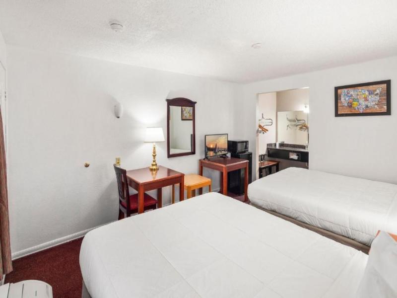 Inn at Lake Washington By OYO I-405 image