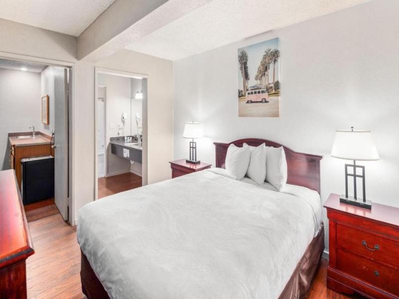 Inn at Lake Washington By OYO I-405 image