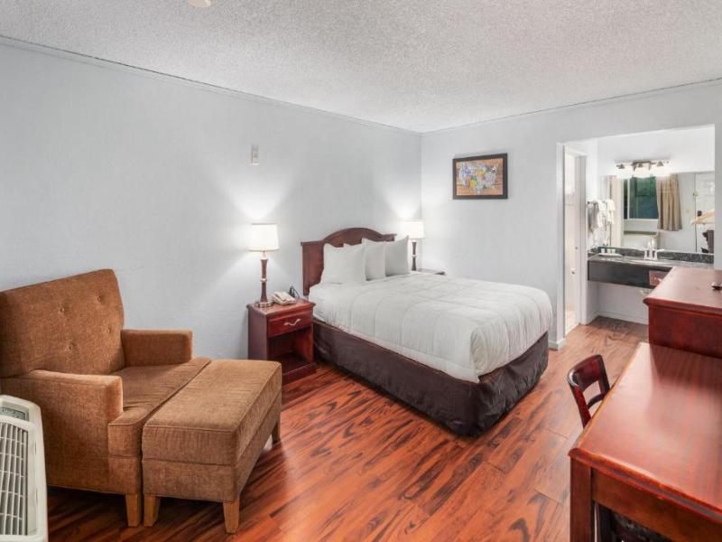 Inn at Lake Washington By OYO I-405 image