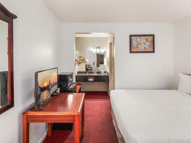 Inn at Lake Washington By OYO I-405 image