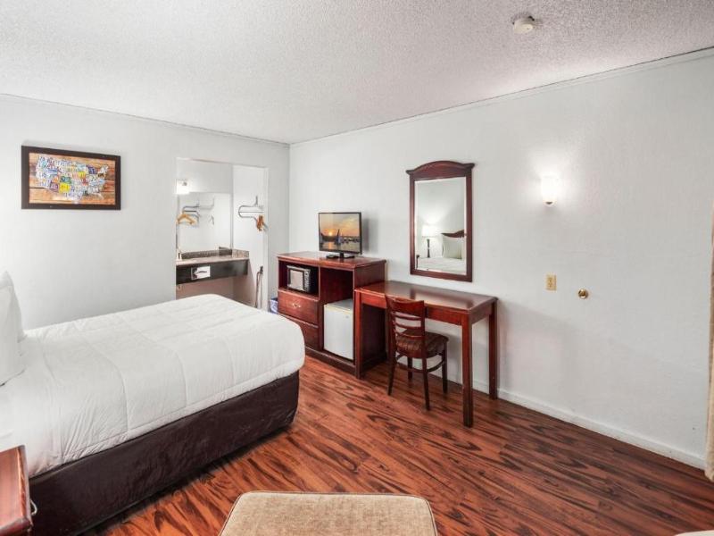 Inn at Lake Washington By OYO I-405 image