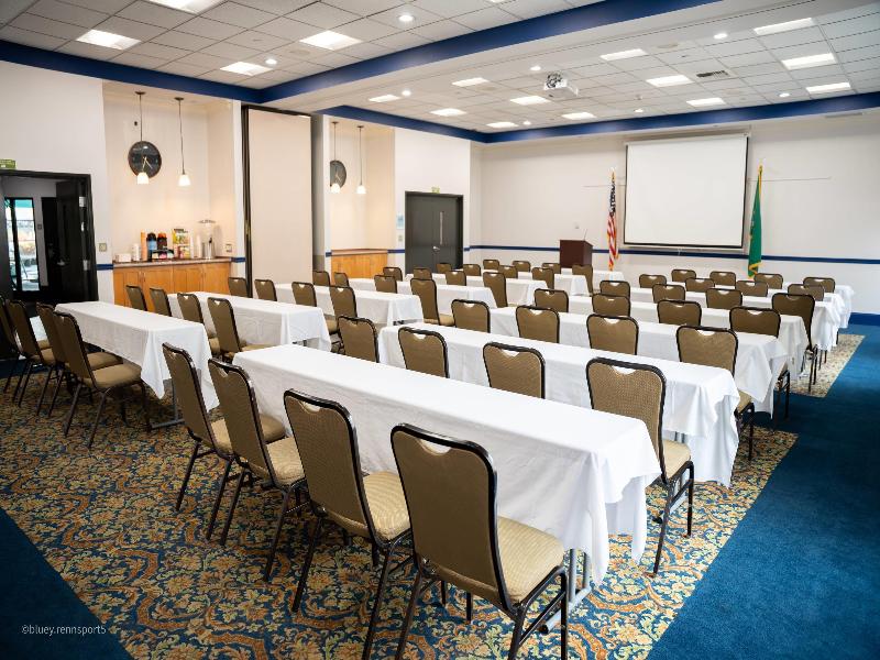 Comfort Suites Airport Tukwila Seattle image