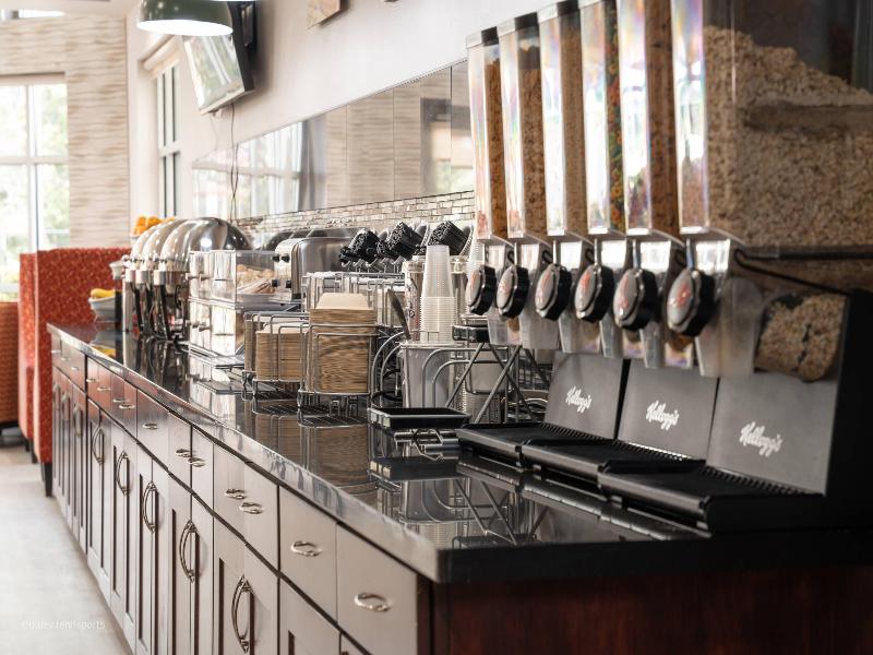 Comfort Suites Airport Tukwila Seattle image