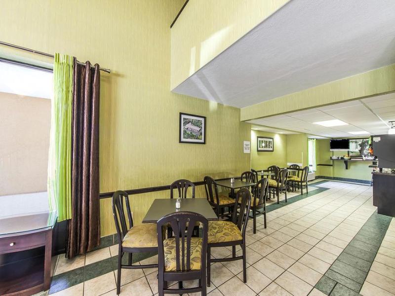 Quality Inn West Chattanooga image