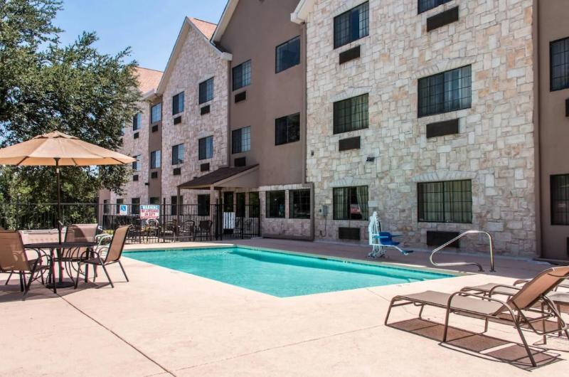 Spark By Hilton Round Rock image