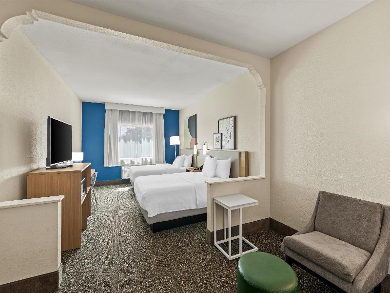 Spark By Hilton Round Rock image