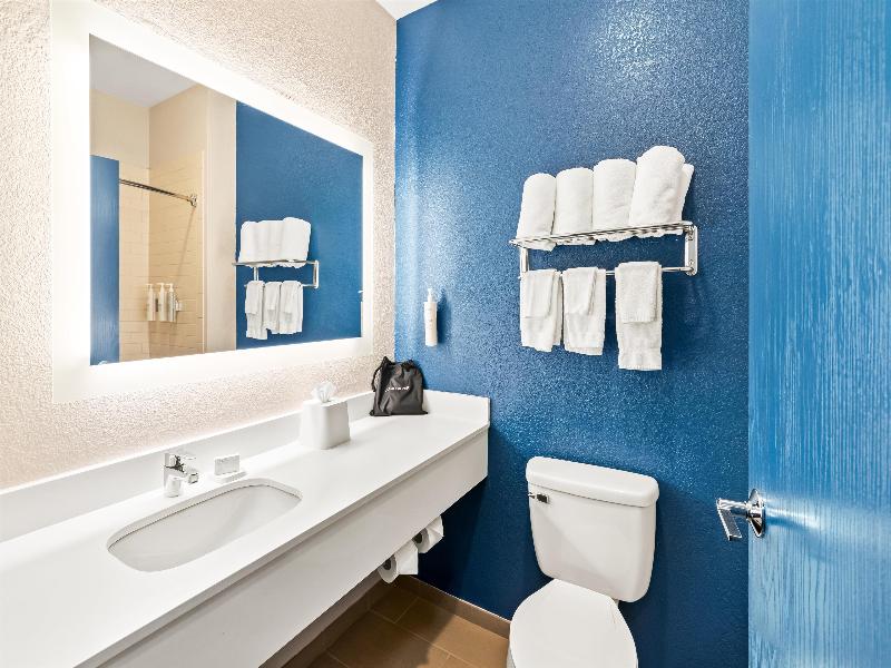 Spark By Hilton Round Rock image