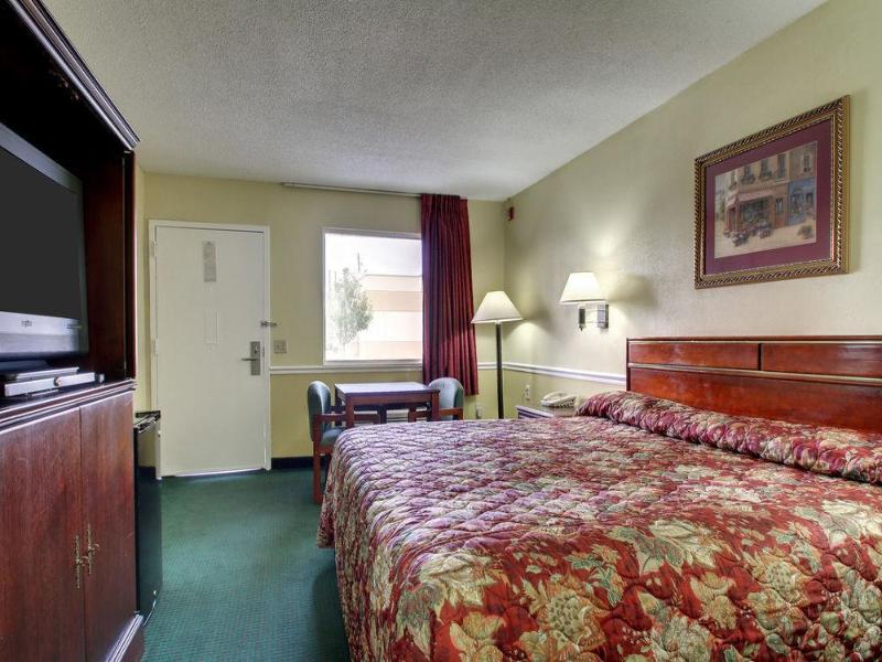Key West Inn - Montgomery image