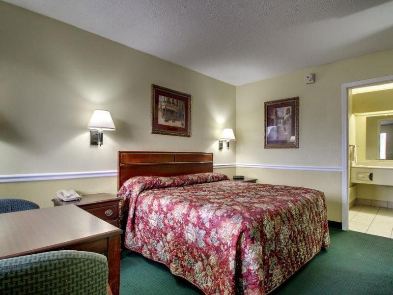 Key West Inn - Montgomery image