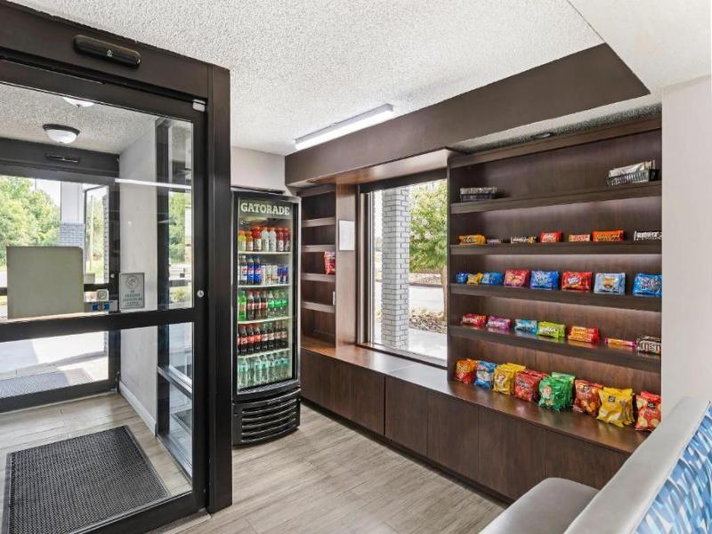 Quality Inn Clinton - Laurens I-26