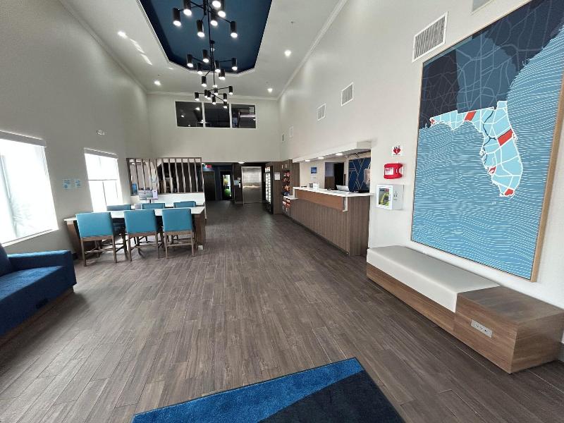 Holiday Inn Express Dania Beach Airport Area image