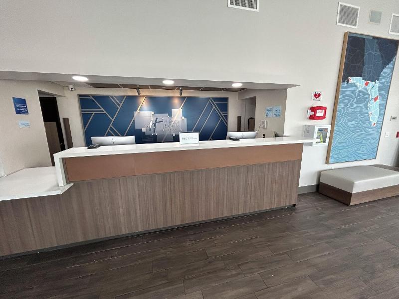 Holiday Inn Express Dania Beach Airport Area image