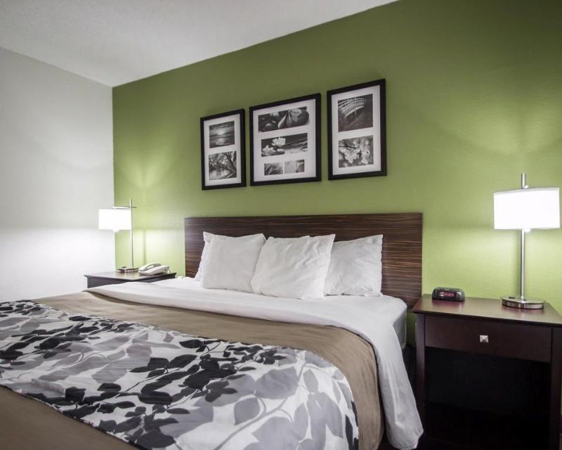 Holiday Inn Express Dania Beach Airport Area image