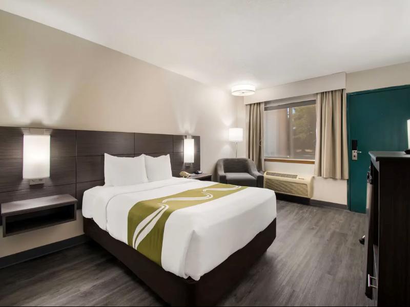 Quality Inn & Suites Wilsonville image