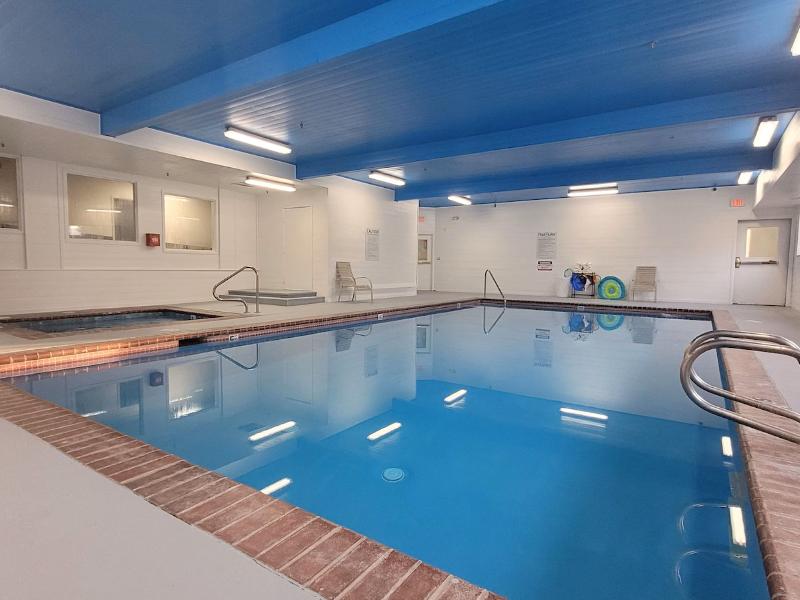Quality Inn & Suites Wilsonville image