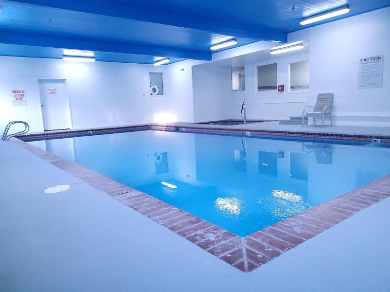 Quality Inn & Suites Wilsonville image
