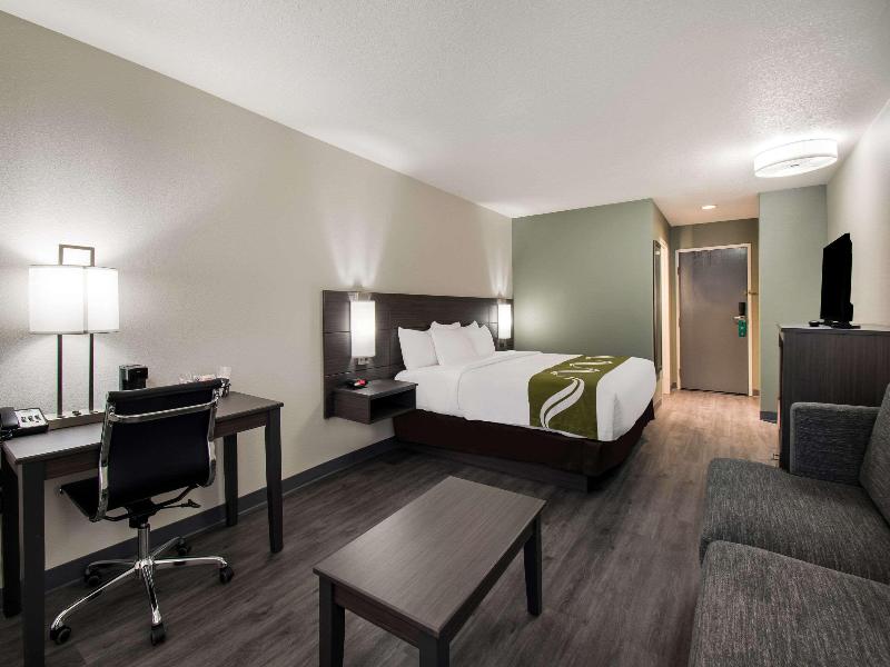 Quality Inn & Suites Wilsonville image