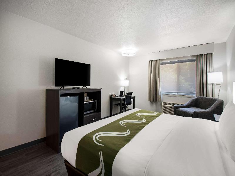 Quality Inn & Suites Wilsonville image