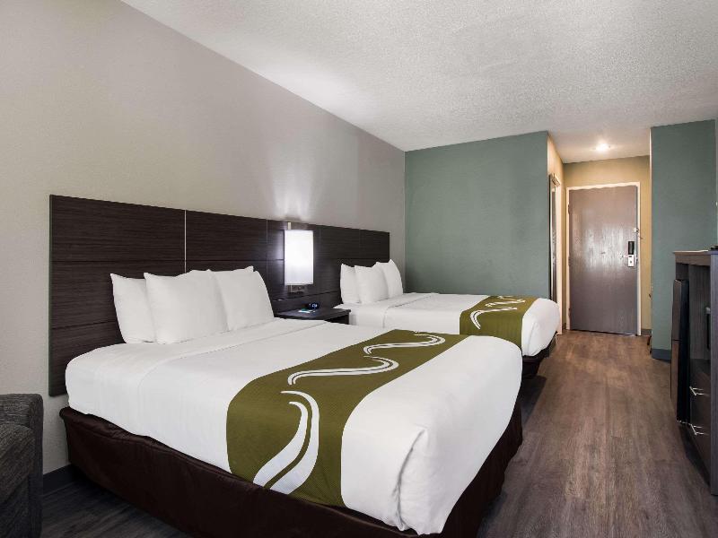 Quality Inn & Suites Wilsonville image