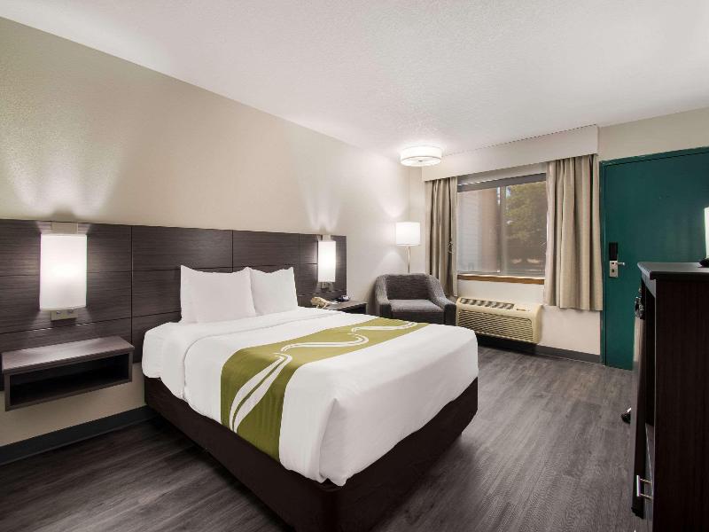 Quality Inn & Suites Wilsonville image