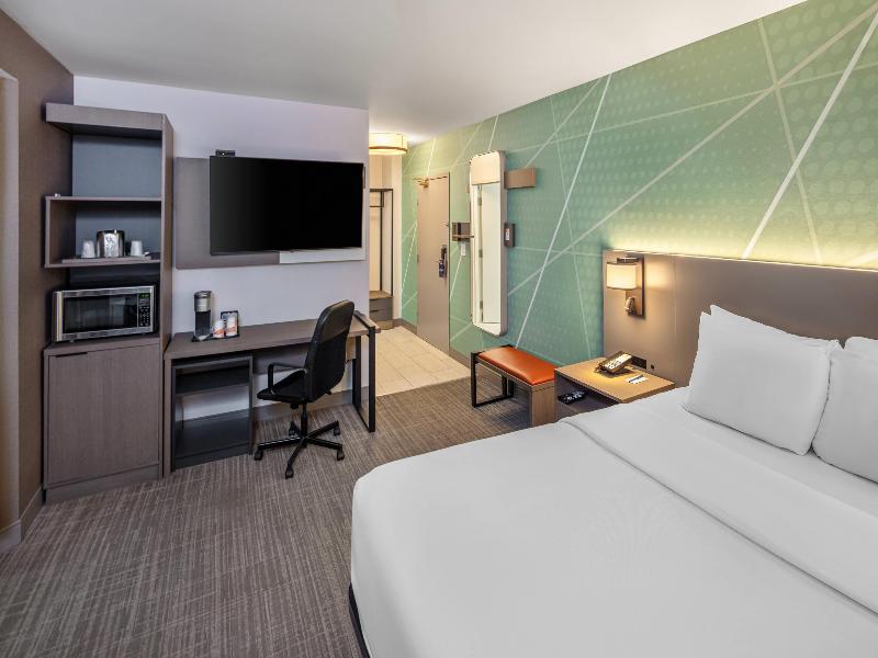 Comfort Inn Halifax image
