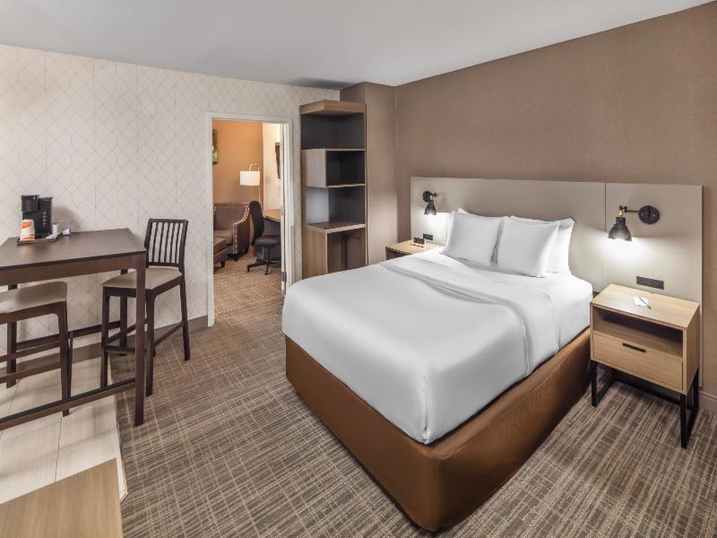 Comfort Inn Halifax image