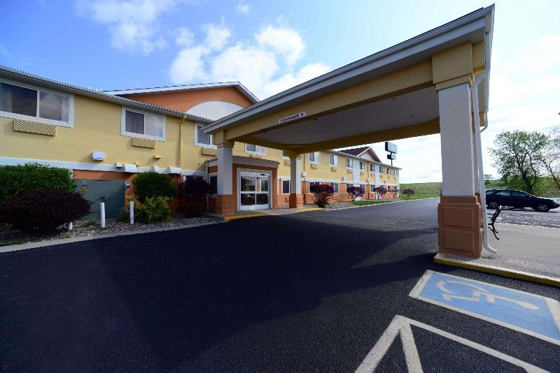 Quality Inn&Suites Springfield Southwest Near I-72