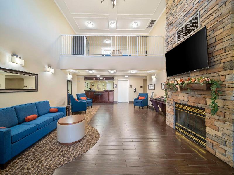 Comfort Inn Red Bluff image