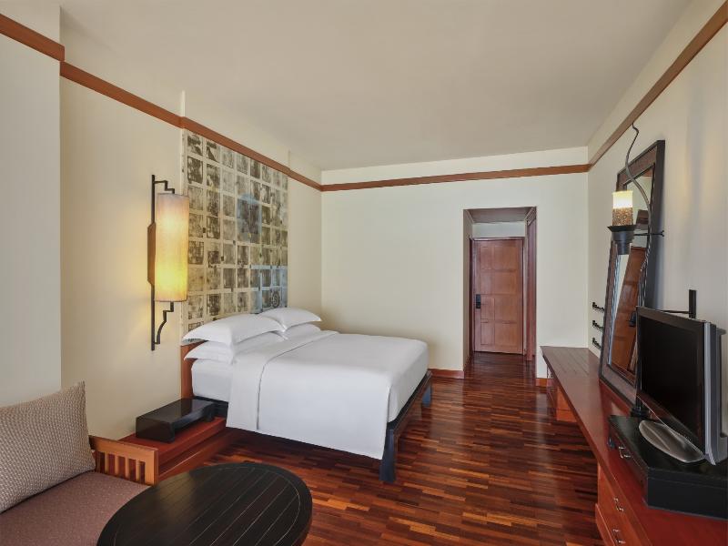 Hilton Hua Hin Resort & Spa image
