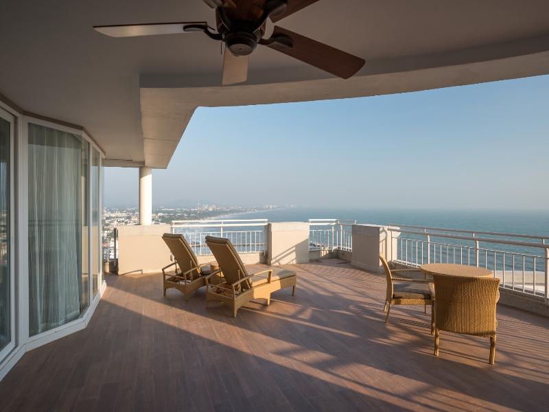 Hilton Hua Hin Resort & Spa image
