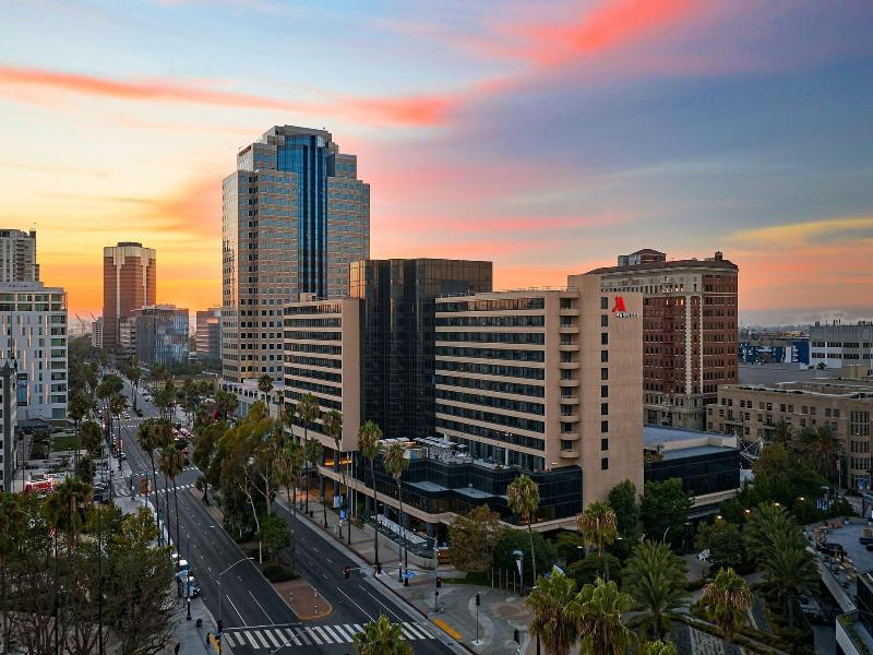 Marriott Long Beach Downtown image