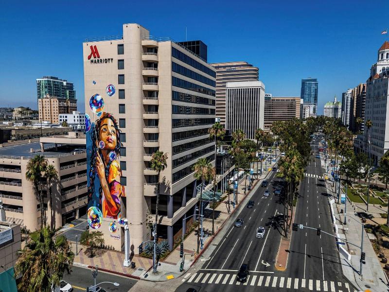 Marriott Long Beach Downtown image