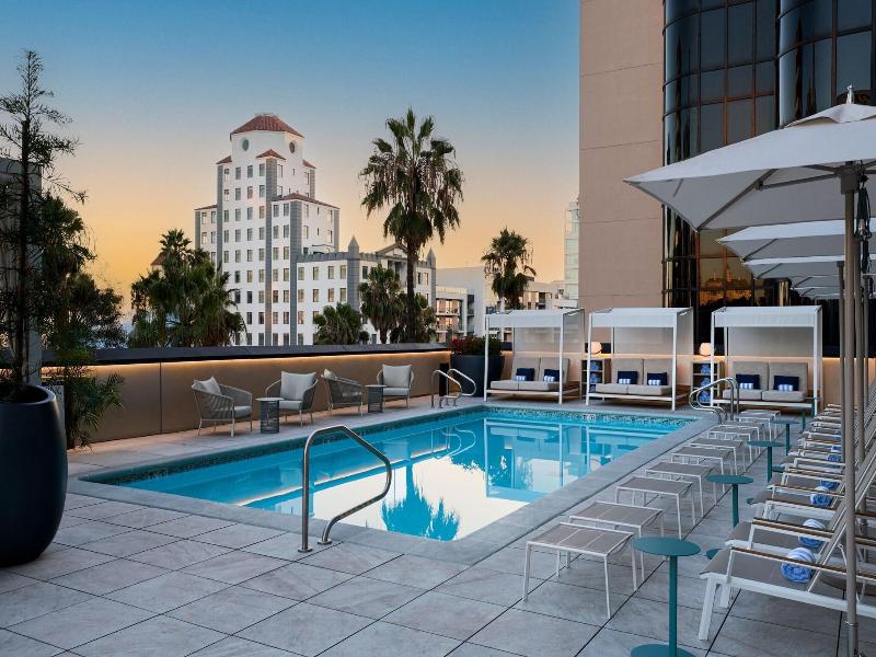 Marriott Long Beach Downtown image