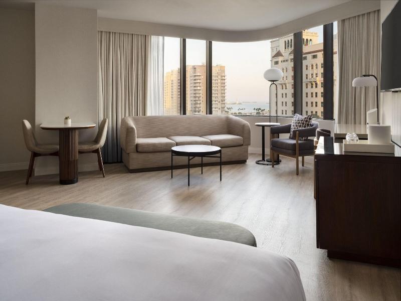 Marriott Long Beach Downtown image