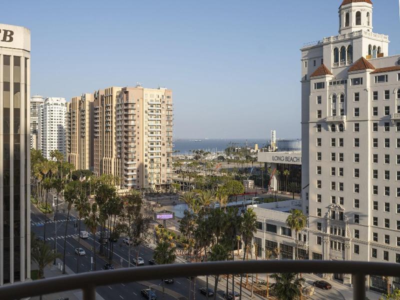 Marriott Long Beach Downtown image