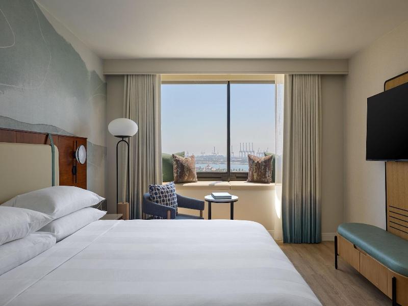 Marriott Long Beach Downtown image
