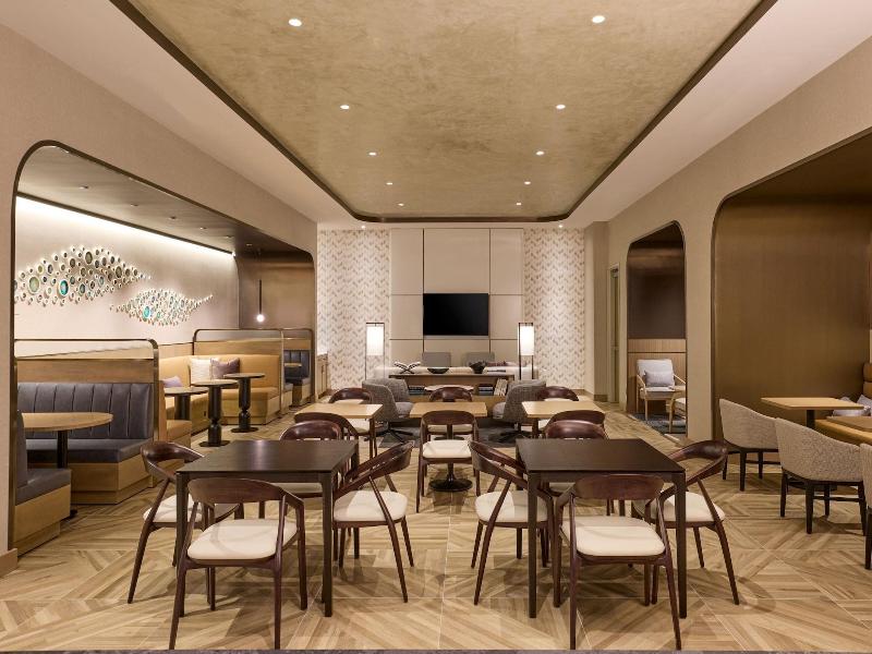 Marriott Long Beach Downtown image
