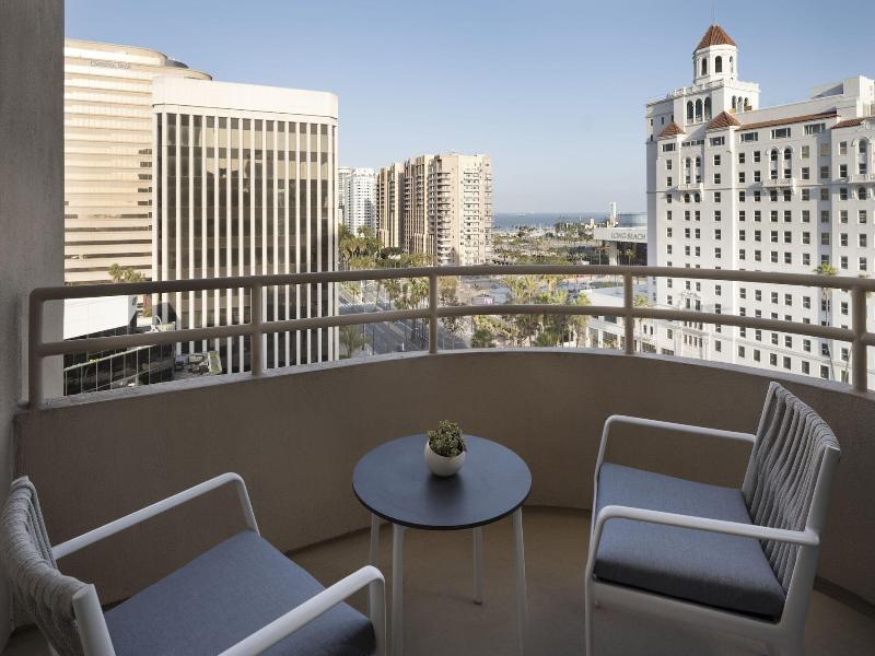 Marriott Long Beach Downtown image