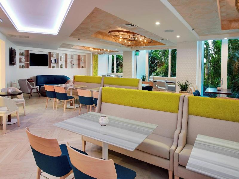 Aruba Marriott Resort & Stellaris Casino image