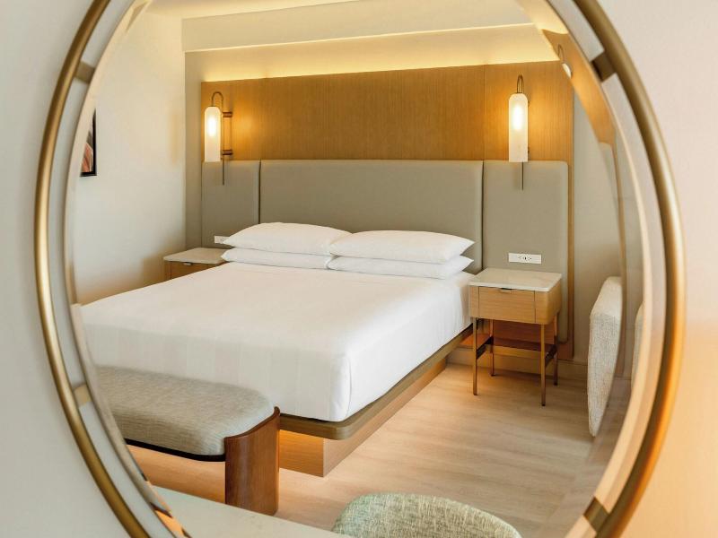 Aruba Marriott Resort & Stellaris Casino image