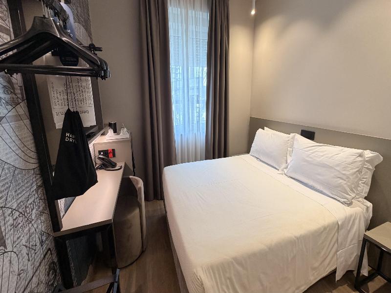 Astoria Sure Hotel Collection by Best Western image