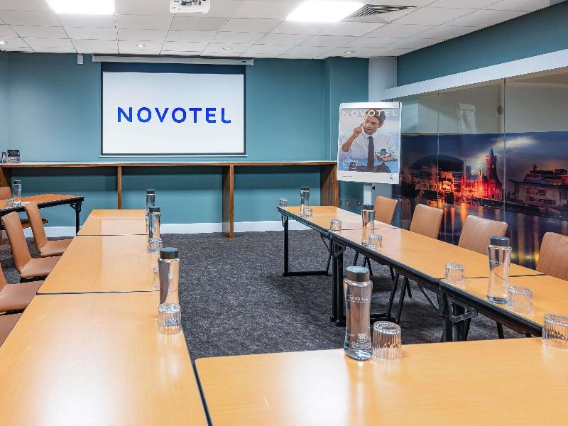 Novotel Cardiff Centre image