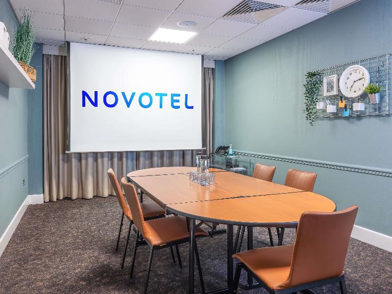 Novotel Cardiff Centre image
