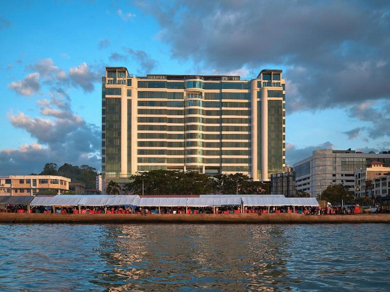 Le Meridien Kota Kinabalu image
