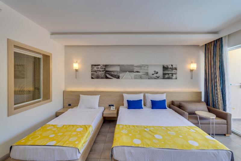 Smart Voxx Resort Hotel image